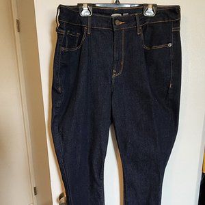 Size 12 old navy Rockstar super skinny high rise jeans